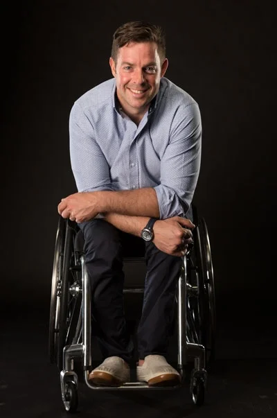 Philippe Bédard fitting a wheelchair